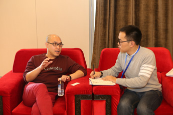 APP江湖地位尚难动摇，API助APP开发者乘风破浪