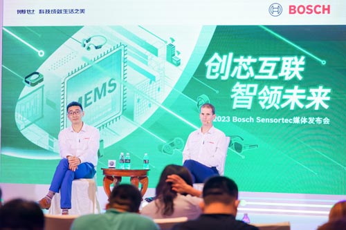 接轨国际 云游览