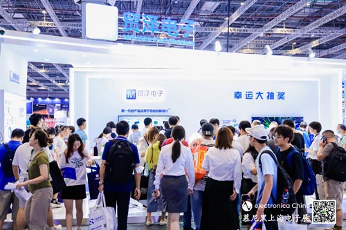 接轨国际 云游览